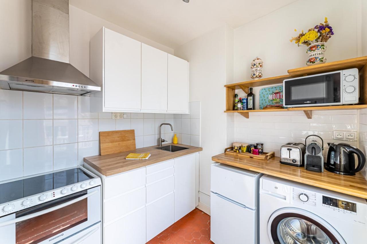 Balcon Filant, Vue 180, Store, Netflix, Clim ,Ascenseur, T2, Acces Avec Code Apartment Marseille Luaran gambar